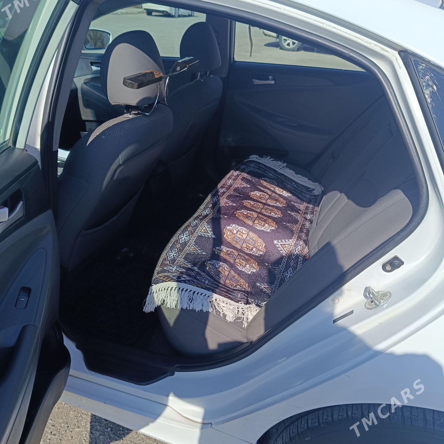 Hyundai Sonata 2011 - 150 000 TMT - Гуртли - img 6