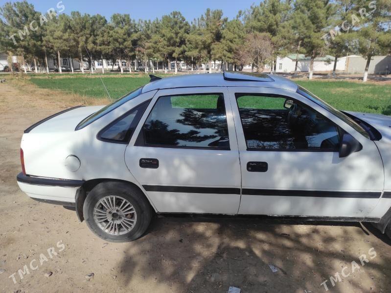 Opel Vectra 1993 - 29 000 TMT - Сакар - img 3