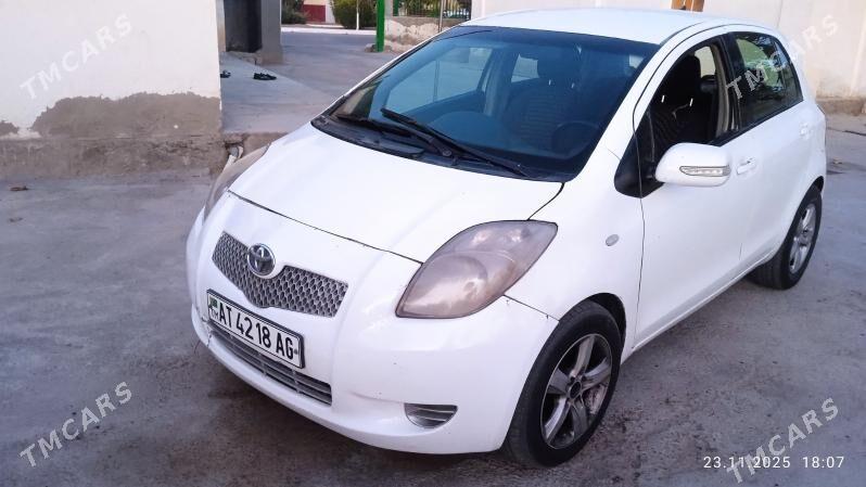 Toyota Yaris 2006 - 100 000 TMT - Aşgabat - img 2