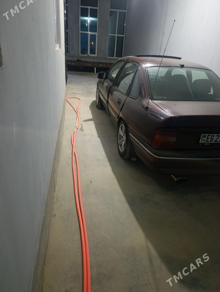 Opel Vectra 1992 - 34 000 TMT - Туркменабат - img 3