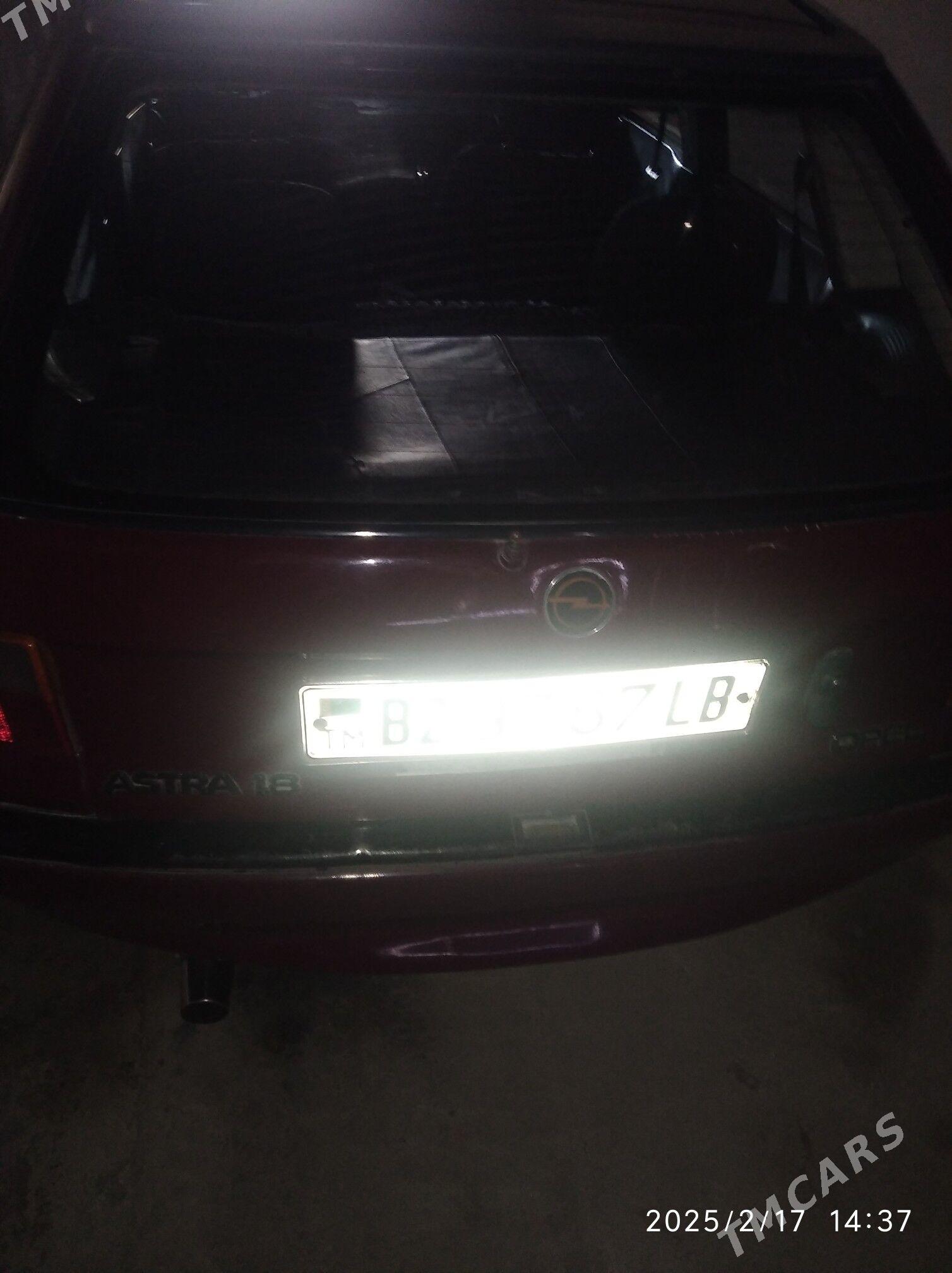 Opel Astra 1993 - 28 000 TMT - Türkmenabat - img 3