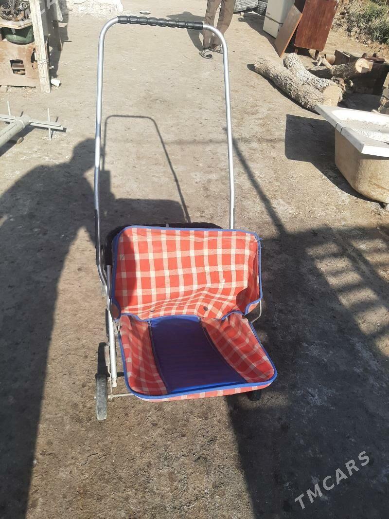 Коляска - Туркменабат - img 3