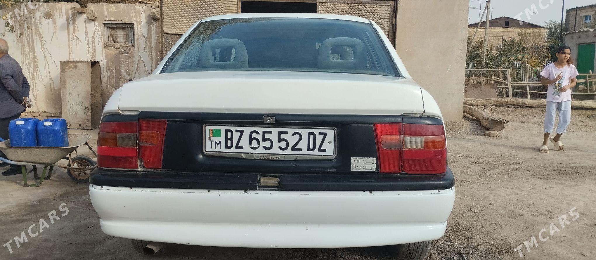 Opel Vectra 1992 - 30 000 TMT - Гурбансолтан Едже - img 3