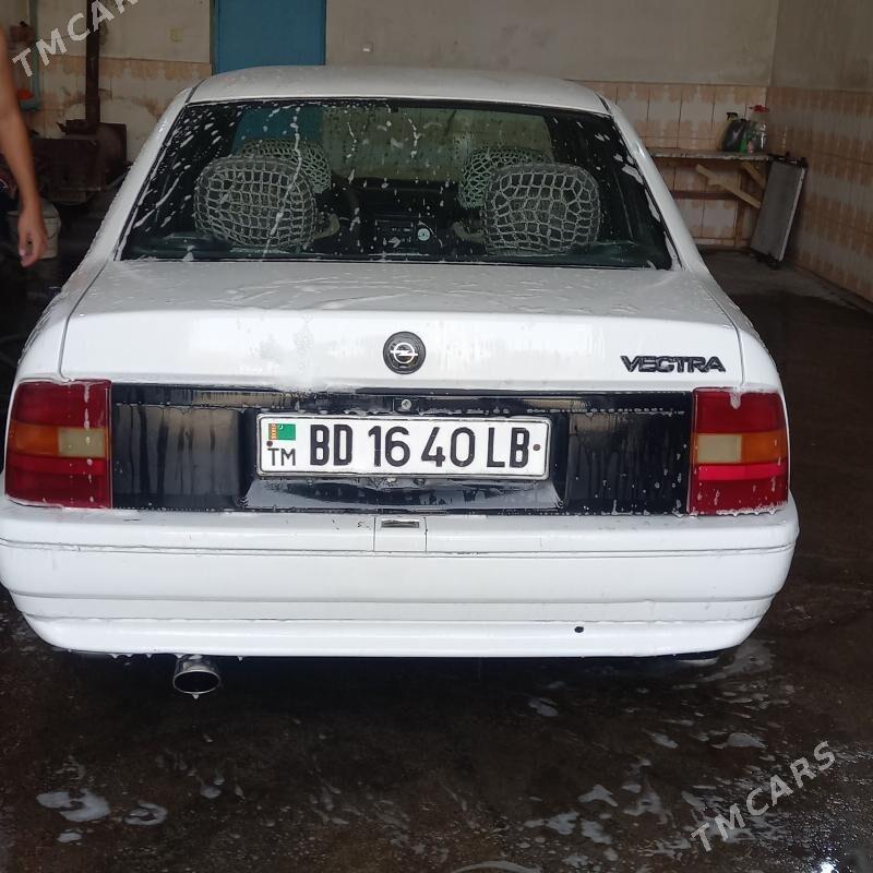 Opel Vectra 1990 - 30 000 TMT - Seýdi - img 3