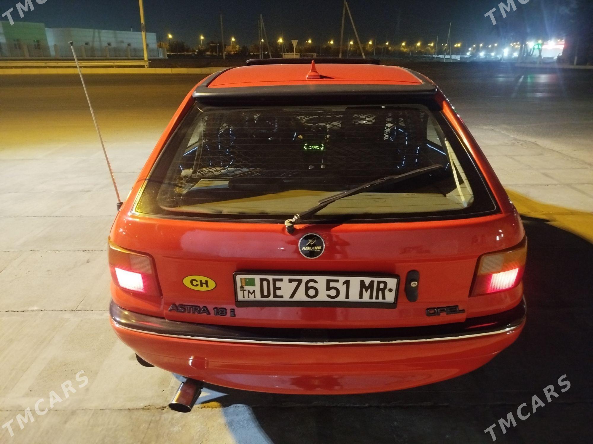 Opel Astra 1992 - 30 000 TMT - Mary - img 4
