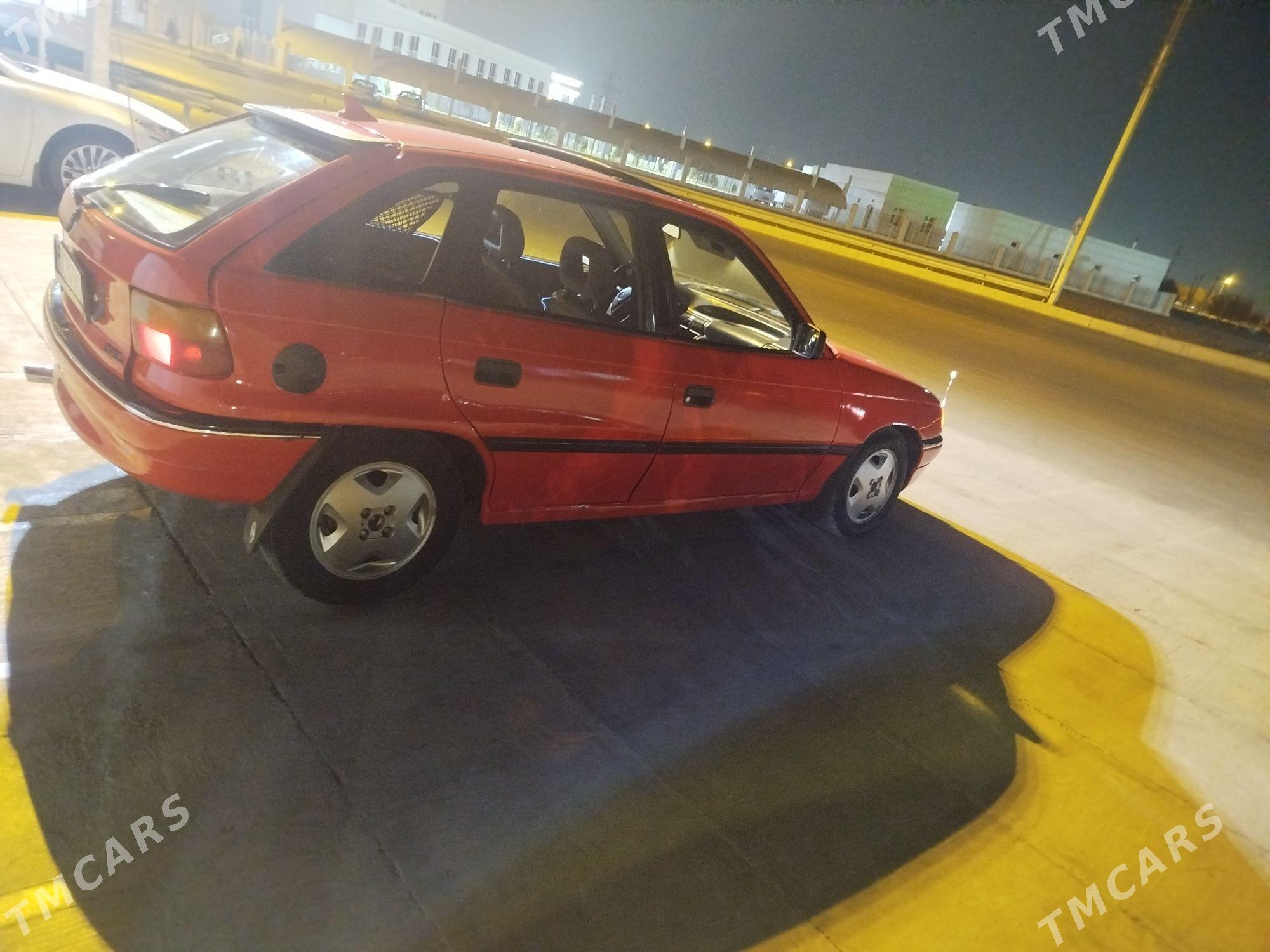Opel Astra 1992 - 30 000 TMT - Mary - img 8