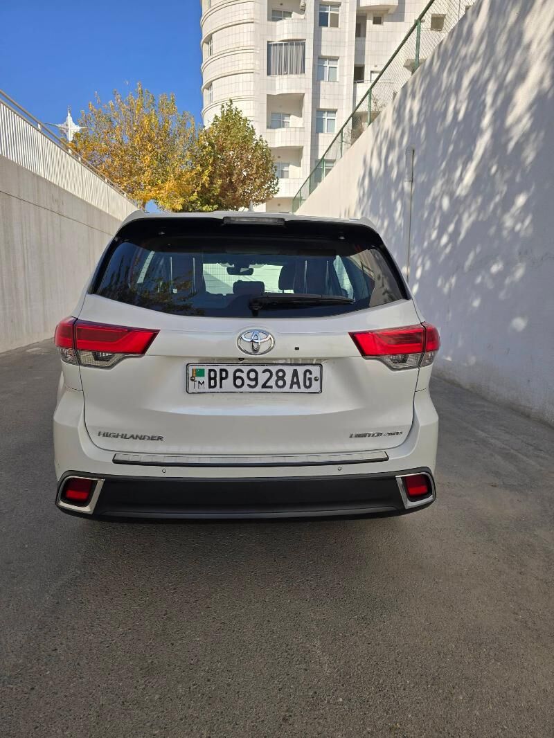 Toyota Highlander 2019 - 585 000 TMT - ул. Московская (10 йыл абаданчылык ш.) - img 4