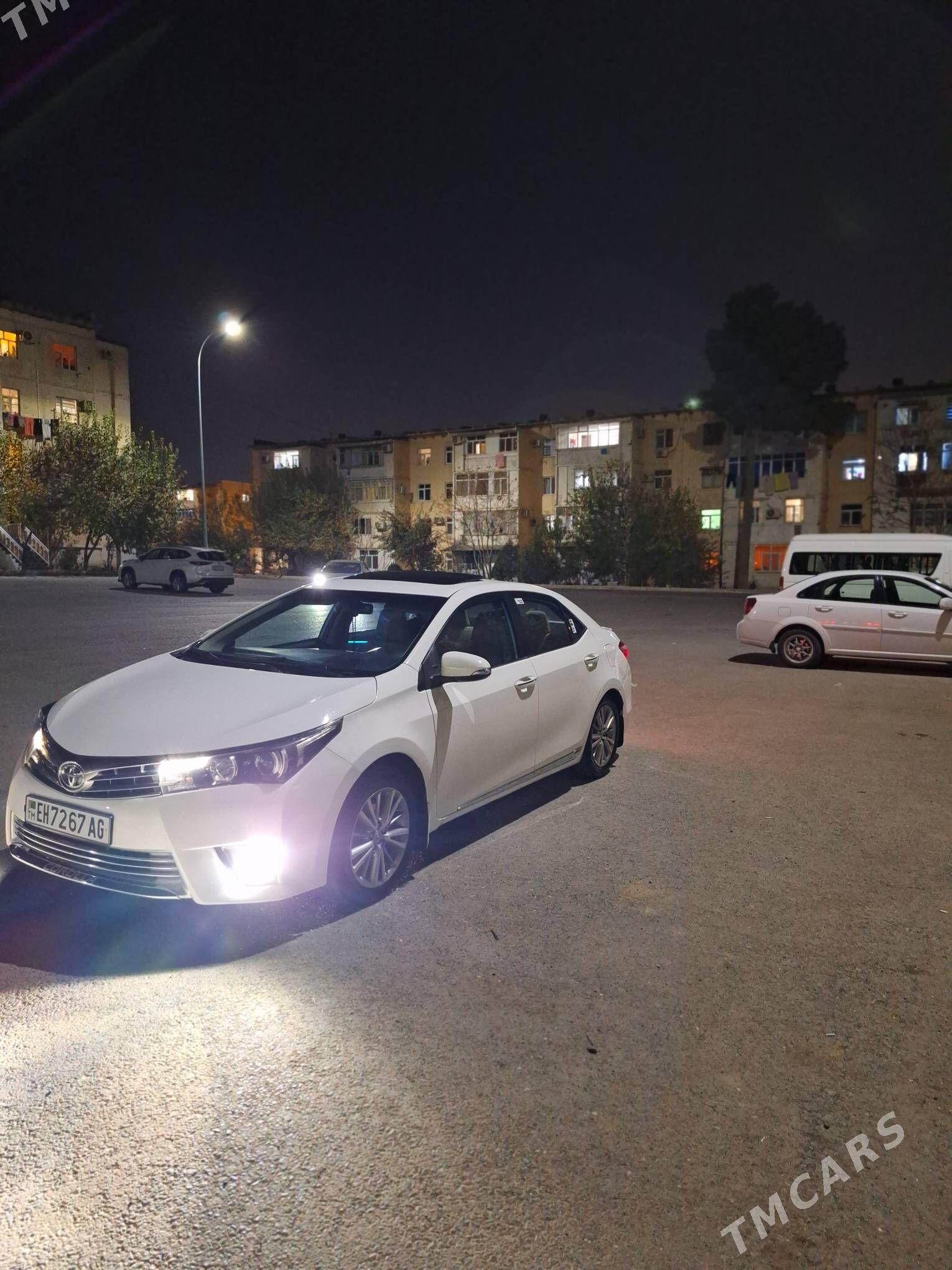 Toyota Corolla 2015 - 295 000 TMT - 11 мкр - img 2