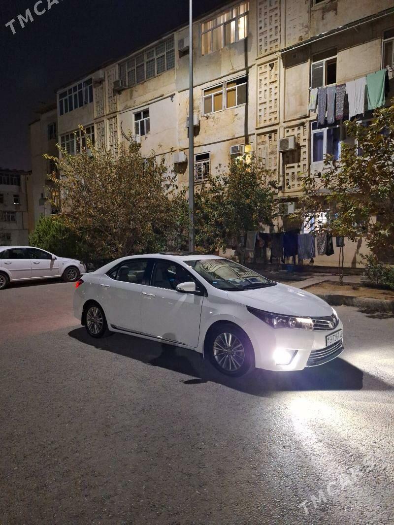 Toyota Corolla 2015 - 295 000 TMT - 11 мкр - img 3
