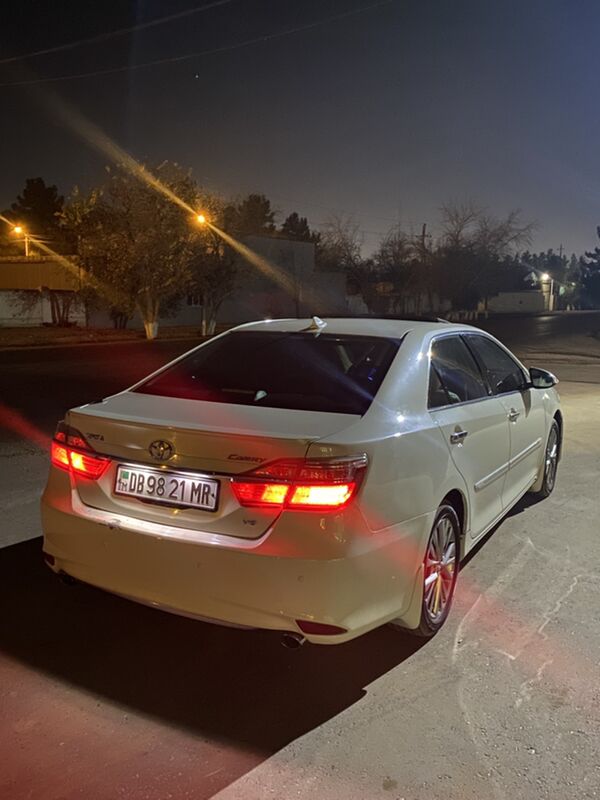 Toyota Camry 2012 - 320 000 TMT - Мары - img 9