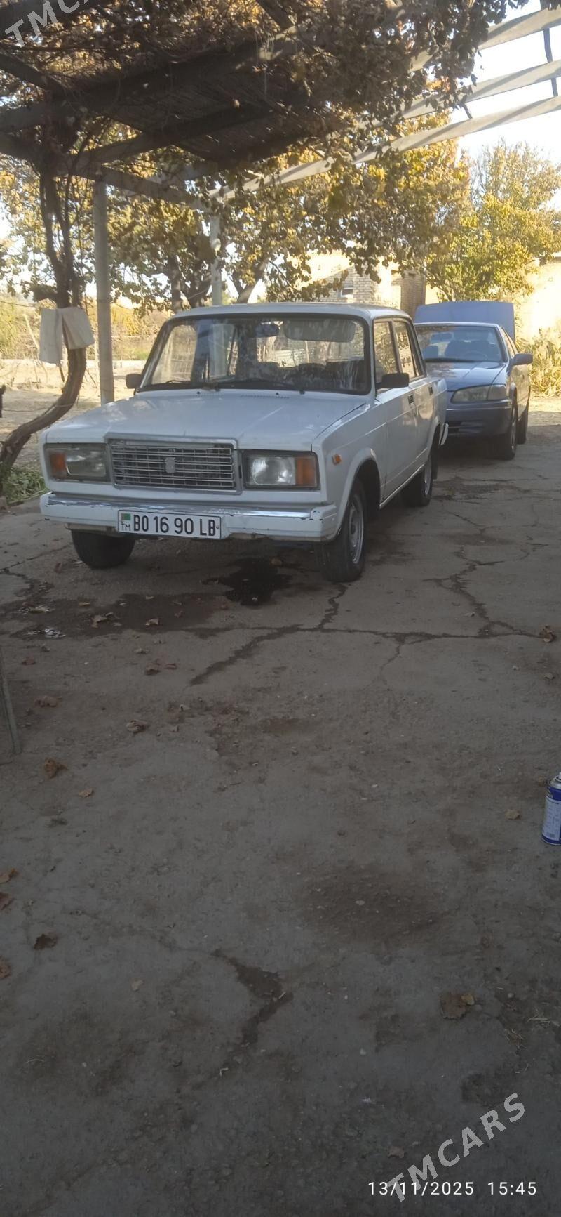 Toyota Camry 2010 - 40 000 TMT - Дянев - img 1