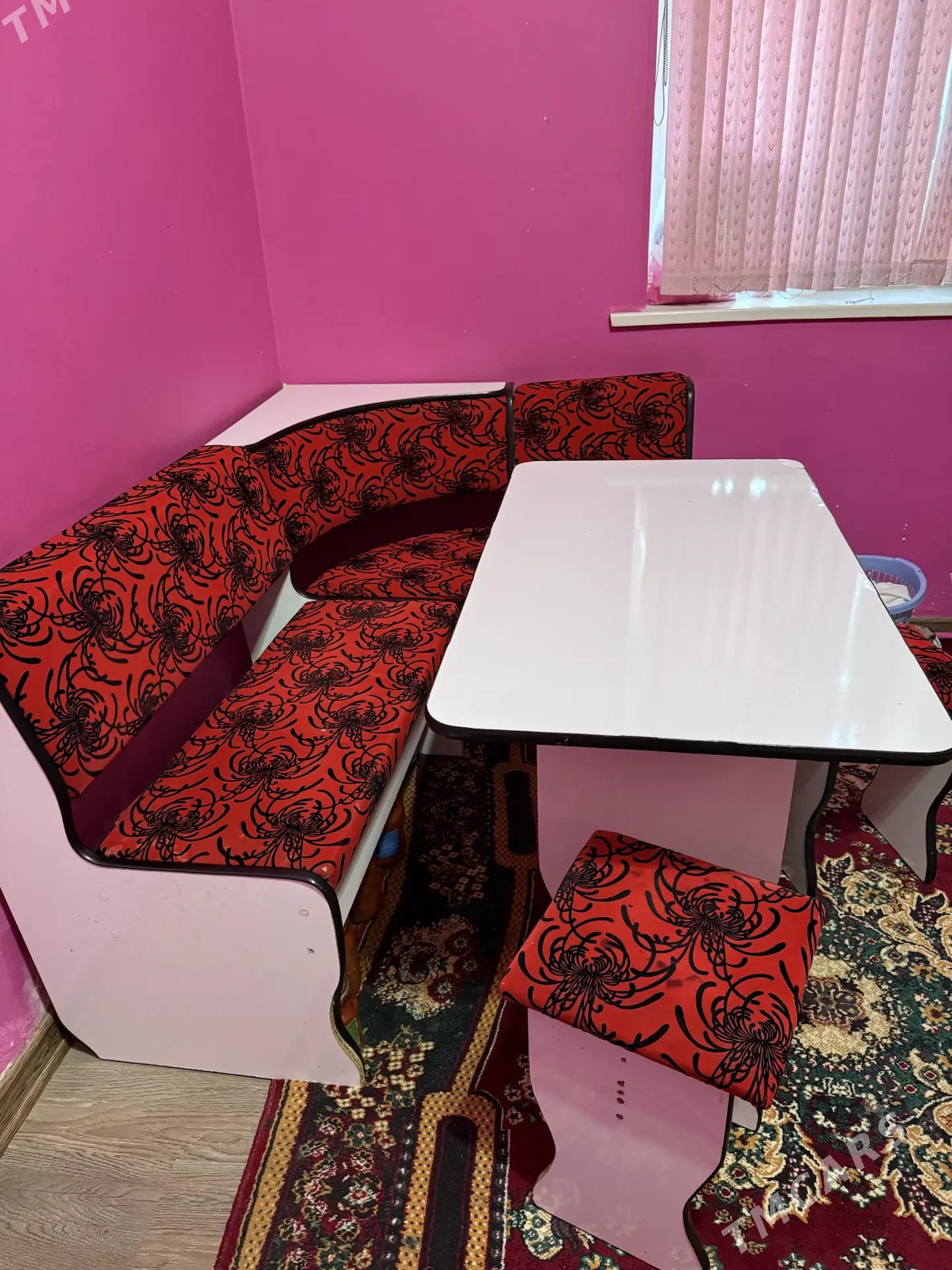 stol stul - Mary - img 2