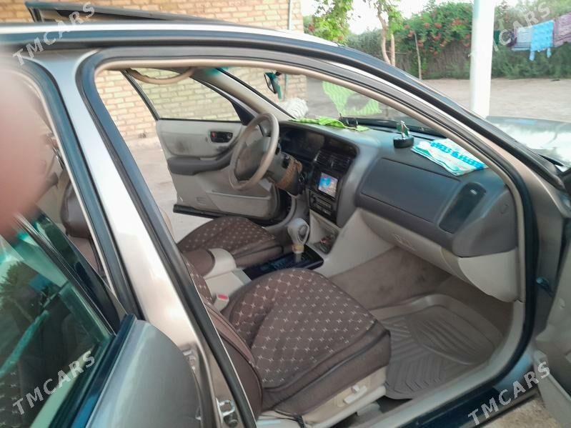 Toyota Avalon 1999 - 140 000 TMT - Baýramaly - img 3