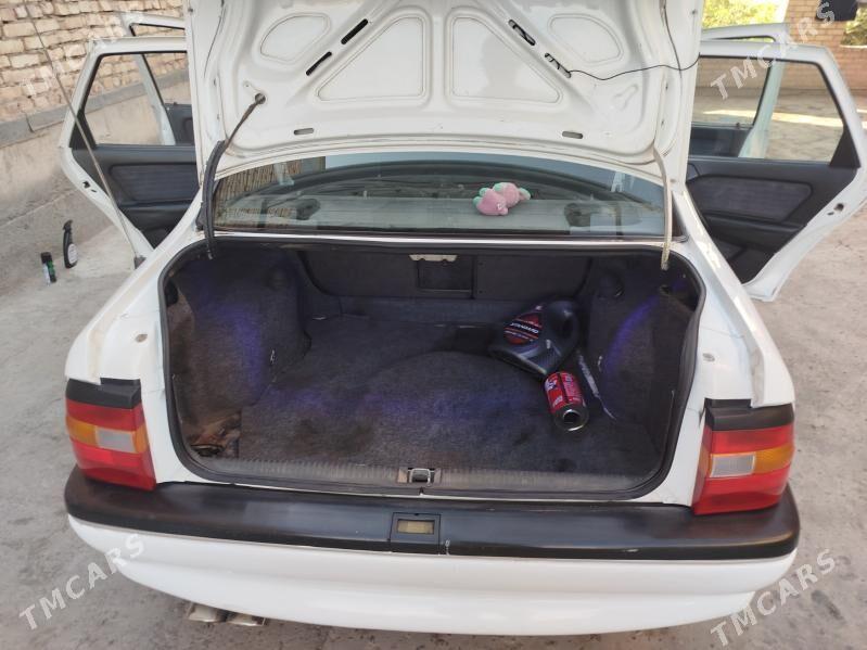 Opel Vectra 1994 - 50 000 TMT - Сакар - img 5