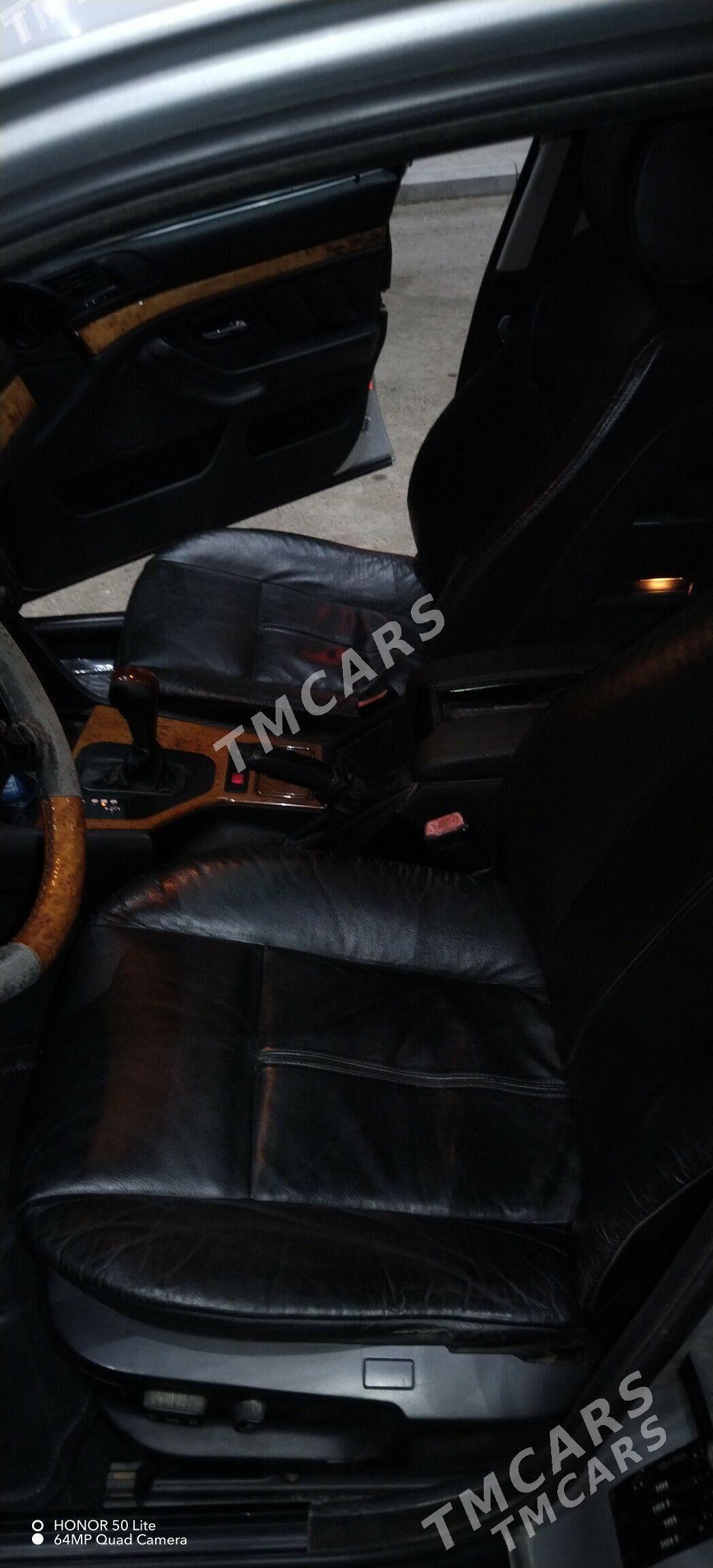 BMW E39 2001 - 160 000 TMT - Balkanabat - img 5