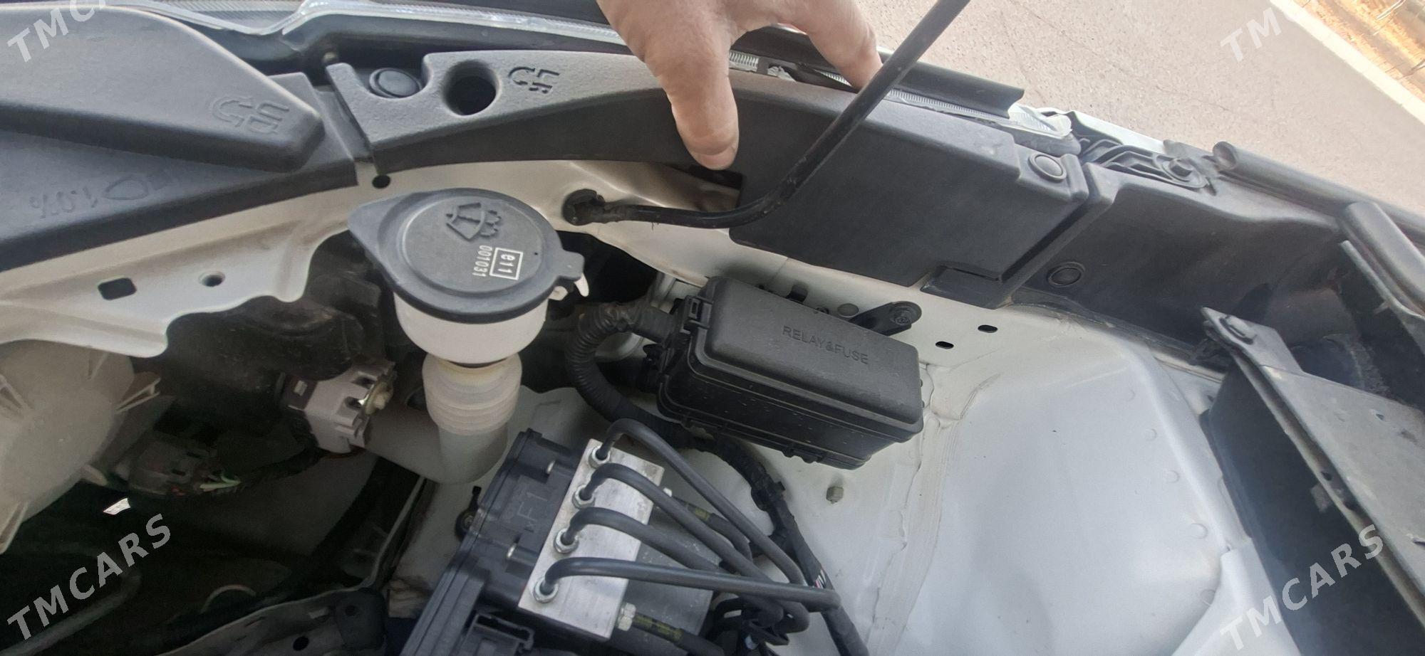 Toyota Highlander 2019 - 420 000 TMT - Дашогуз - img 9