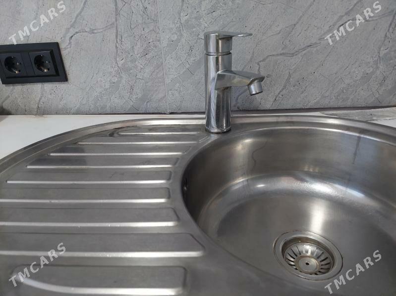 kuhonny rakovina - Бузмеин - img 2