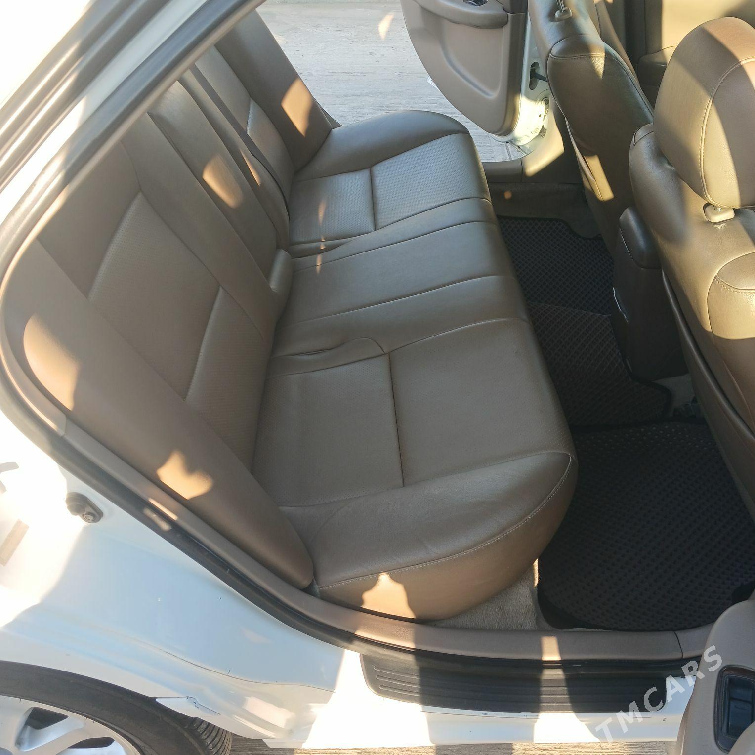 Toyota Camry 2000 - 240 000 TMT - Дашогуз - img 8