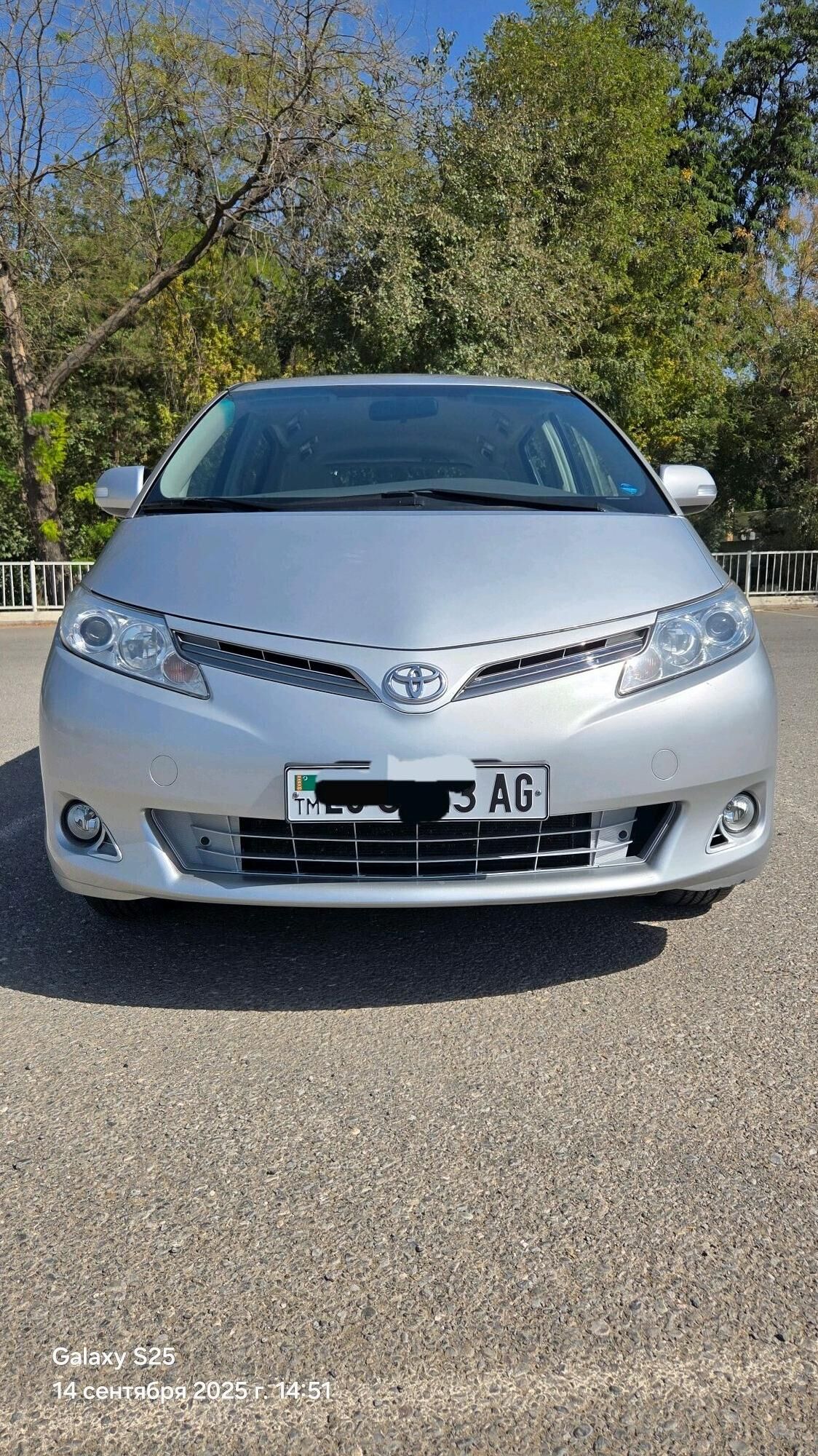 Toyota Previa 2011 - 300 000 TMT - 30 mkr - img 1