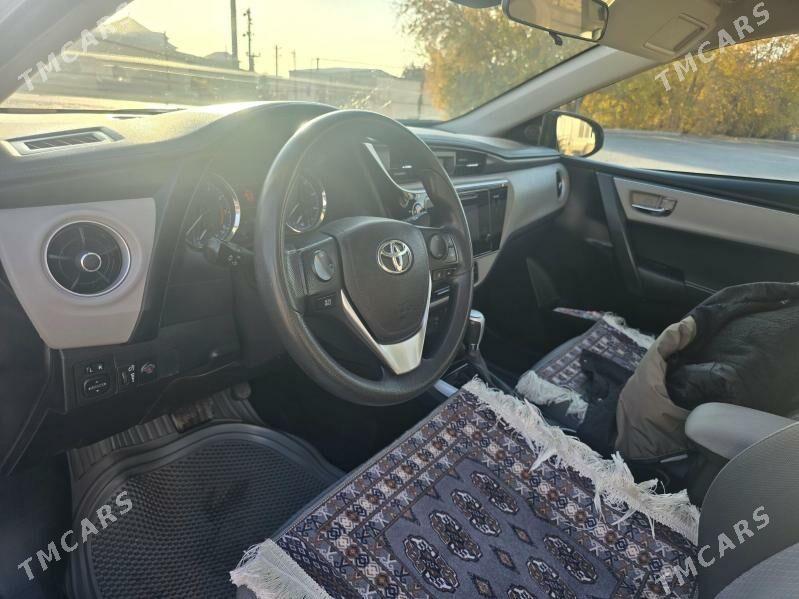 Toyota Corolla 2017 - 210 000 TMT - Туркменабат - img 4