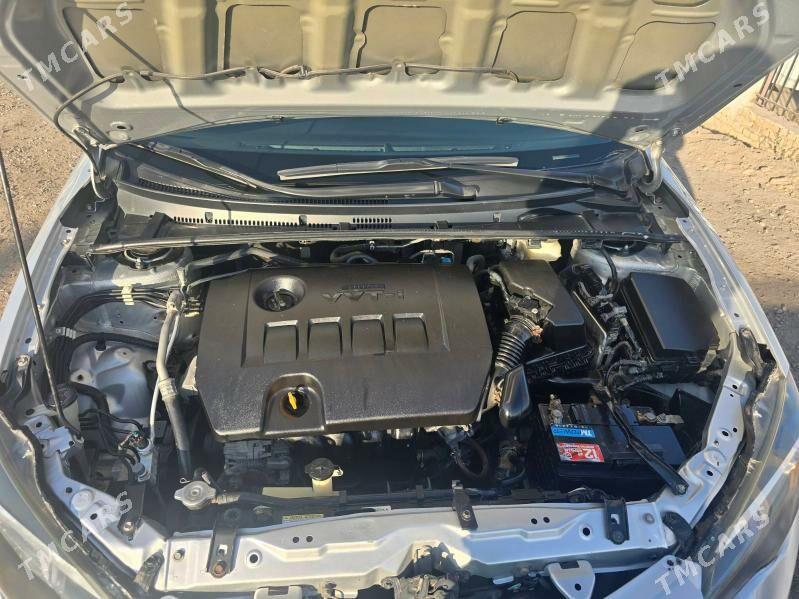 Toyota Corolla 2017 - 210 000 TMT - Туркменабат - img 7