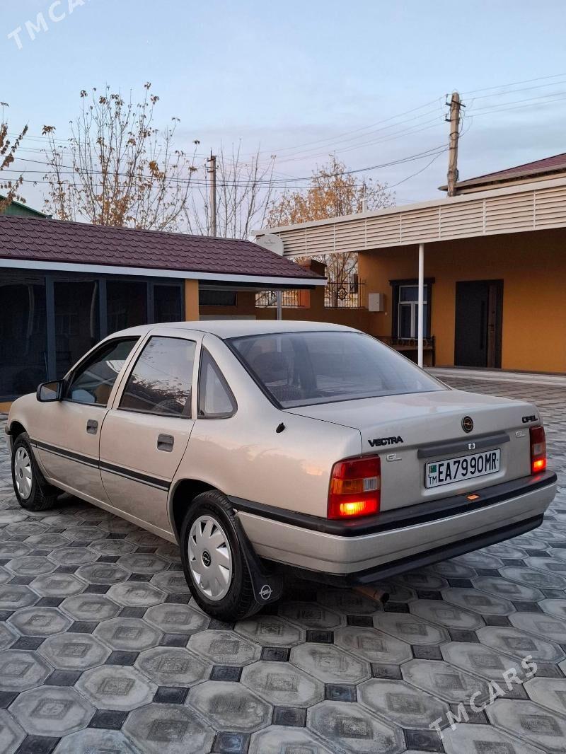 Opel Vectra 1990 - 38 000 TMT - Мары - img 1