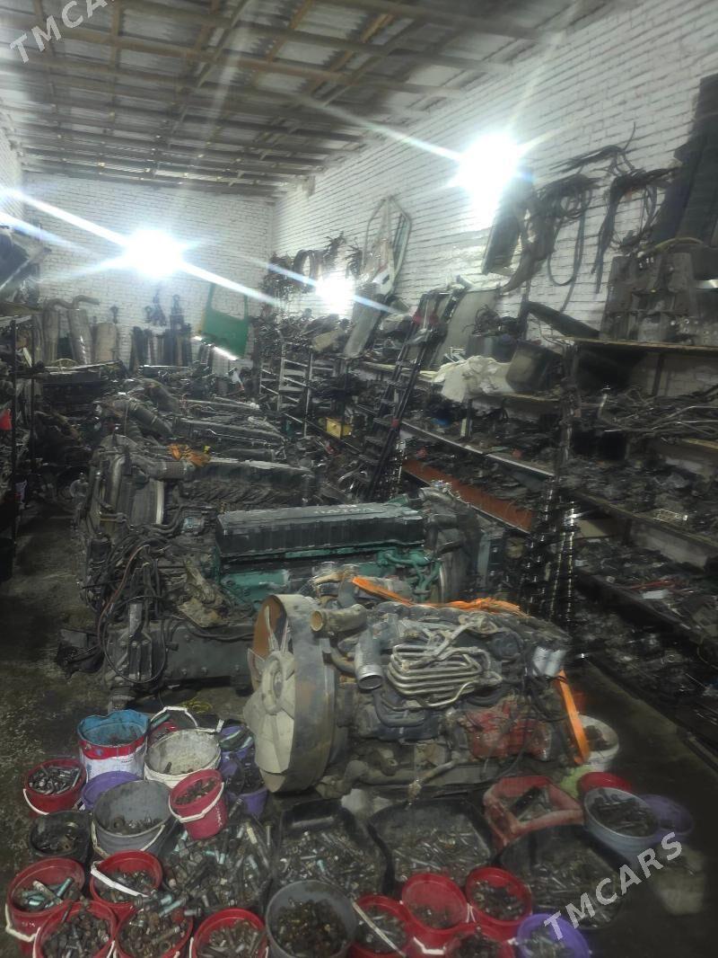 volvo man daf iveco мерседес 50 000 TMT - Kerki - img 3