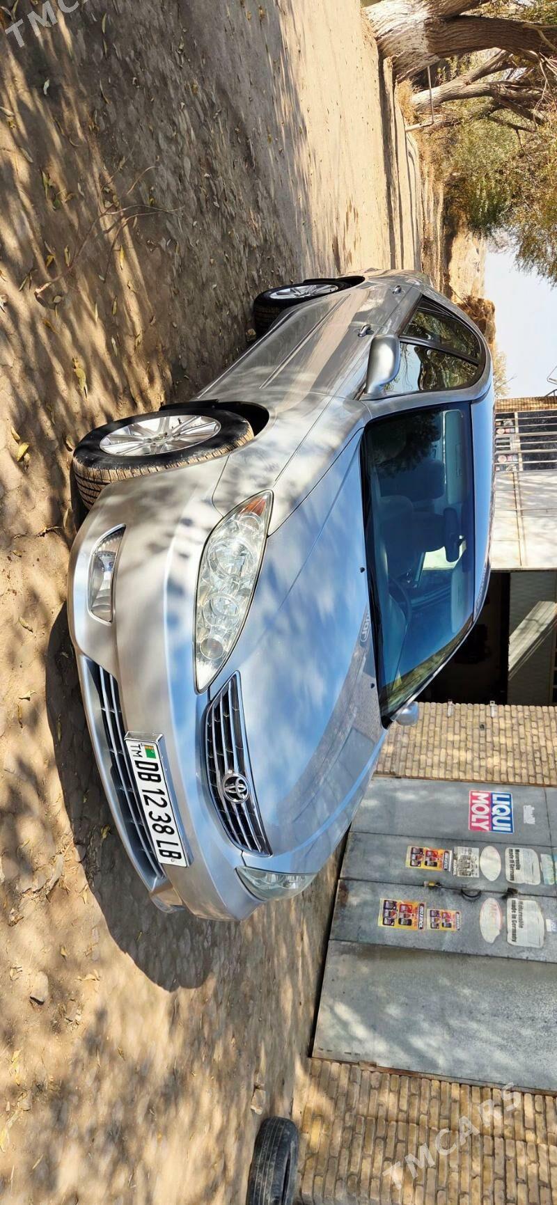 Toyota Camry 2005 - 240 000 TMT - Халач - img 2