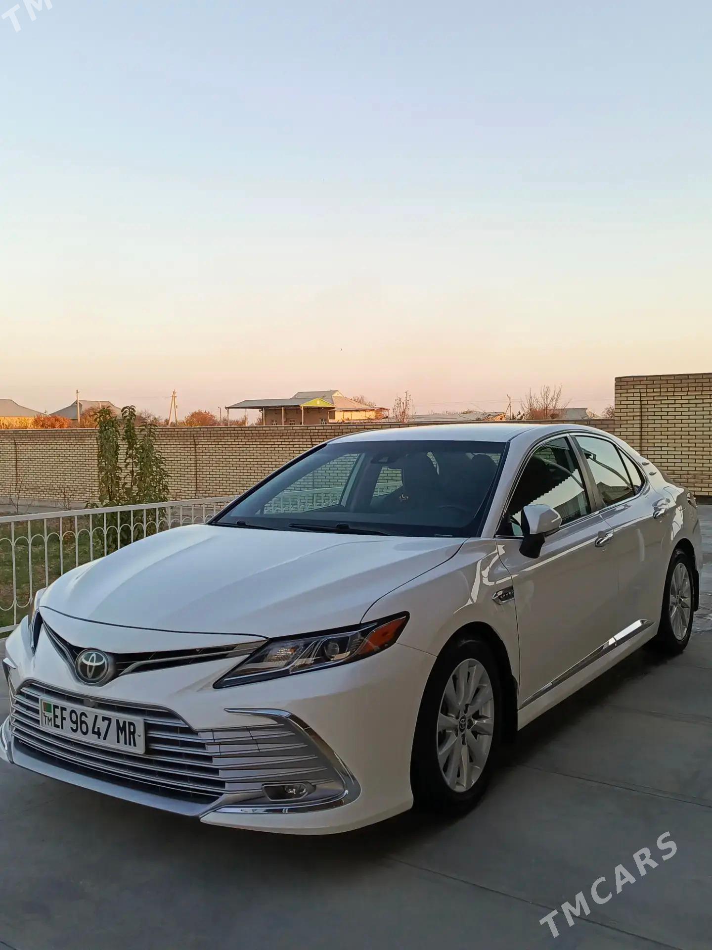 Toyota Camry 2020 - 315 000 TMT - Мары - img 3