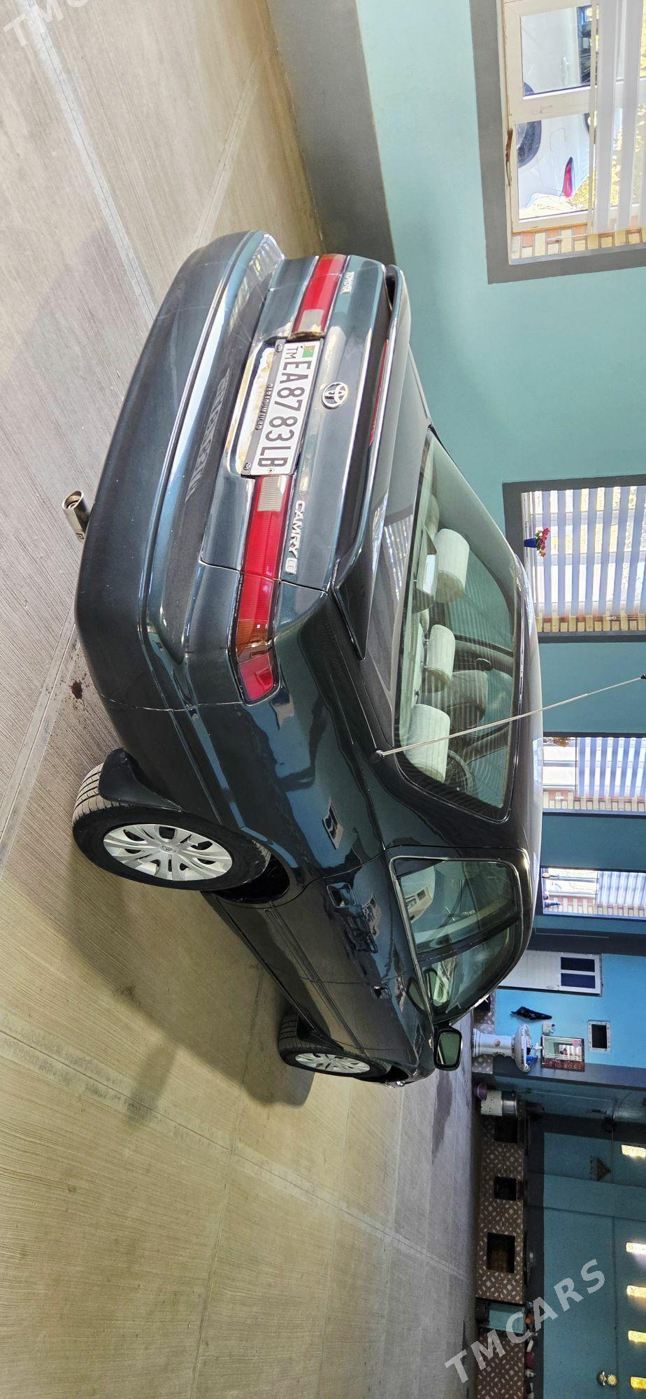 Toyota Camry 1997 - 125 000 TMT - Халач - img 2