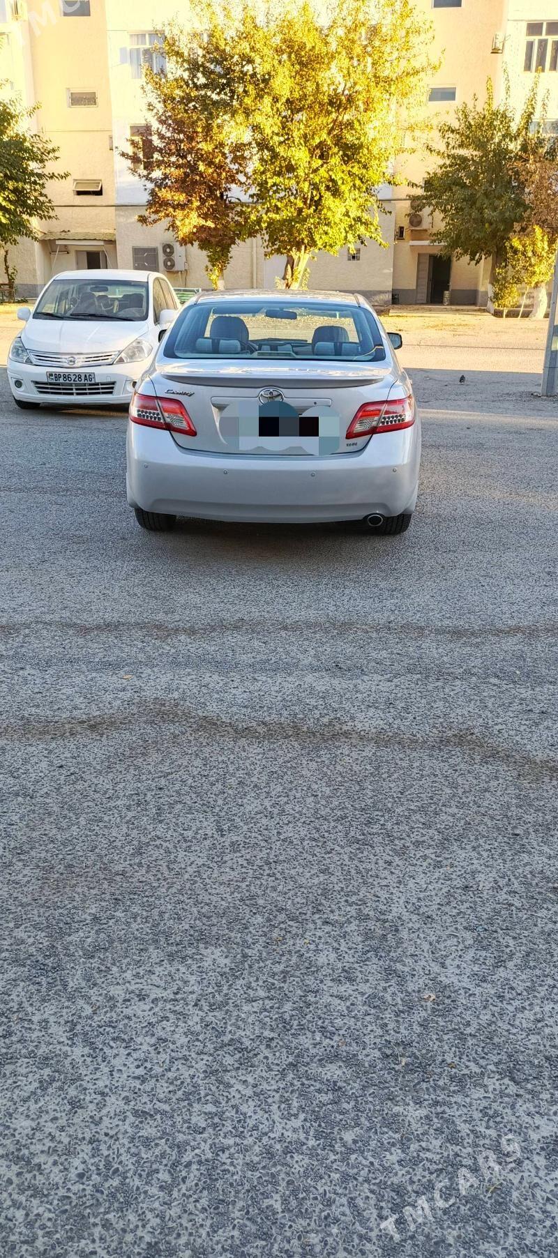 Toyota Camry 2010 - 180 000 TMT - 3 мкр - img 3