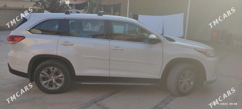 Toyota Highlander 2019 - 460 000 TMT - Мары - img 9