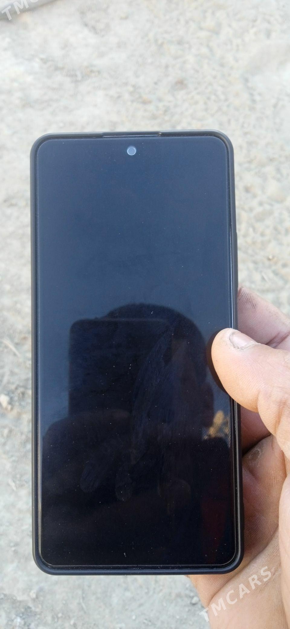 Redmi not13 - Махтумкули - img 3