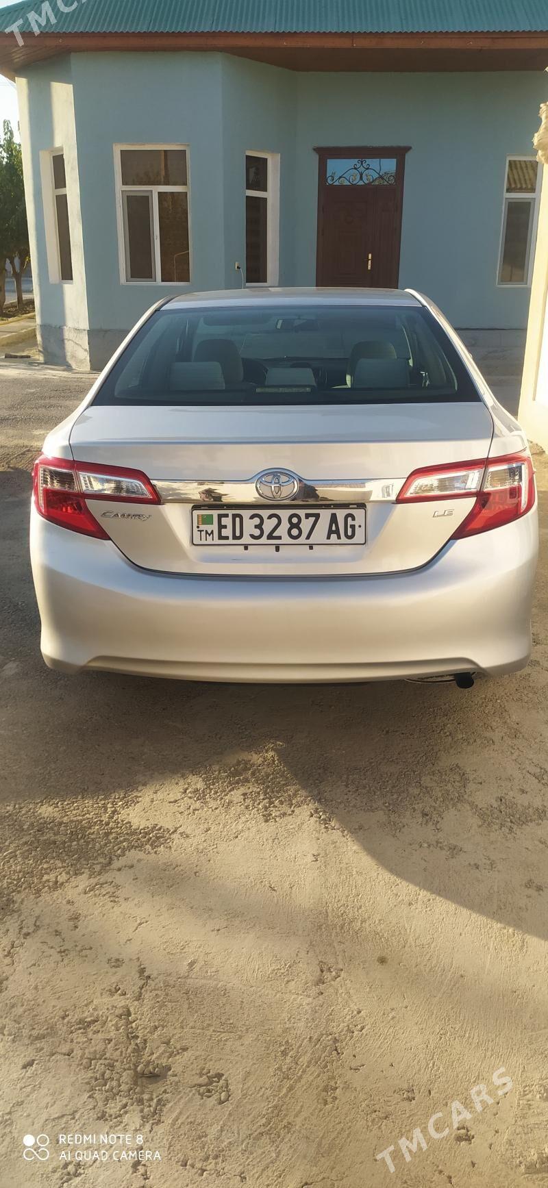 Toyota Camry 2012 - 230 000 TMT - Ашхабад - img 1