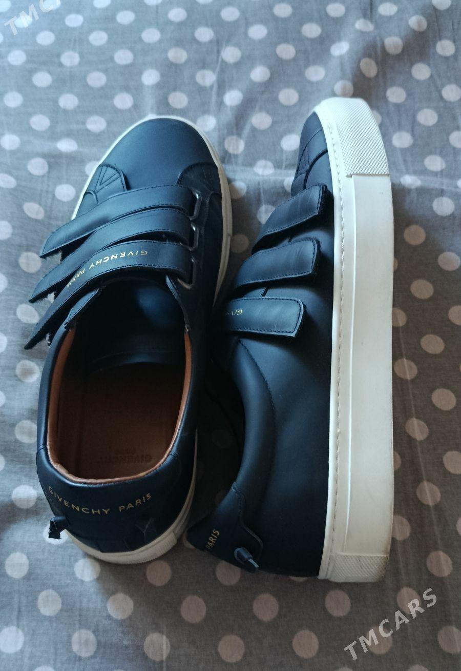Кроссовки Givenchy 41 - Туркменабат - img 2