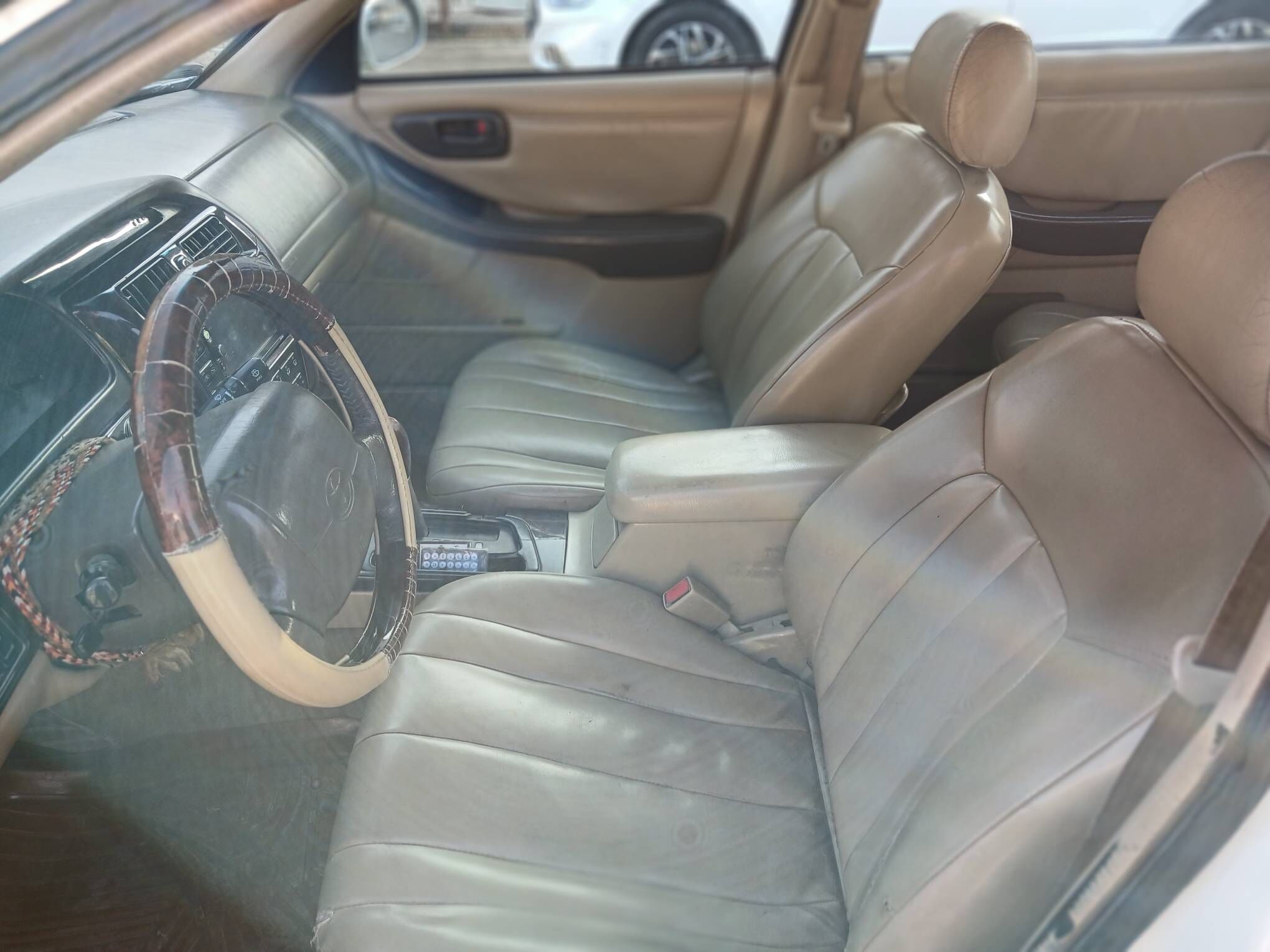 Toyota Avalon 1999 - 130 000 TMT - Mary - img 6