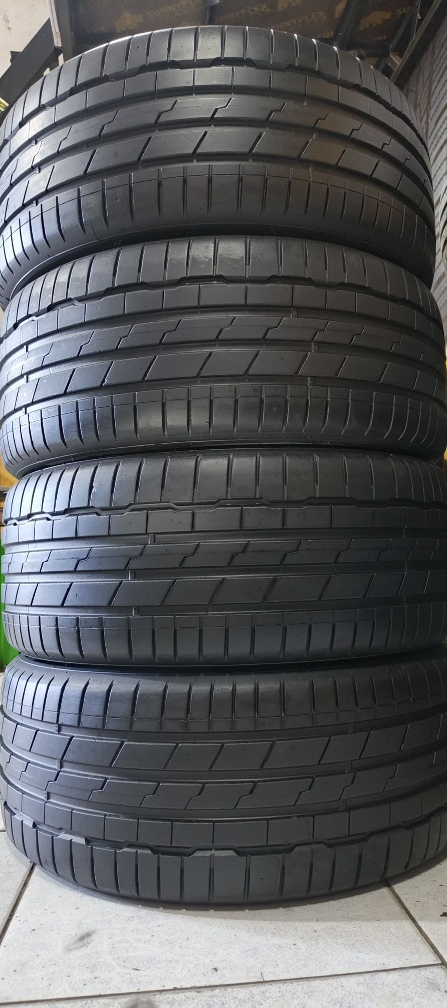 245 40 19 Hankook 3 000 TMT - Garadamak - img 4