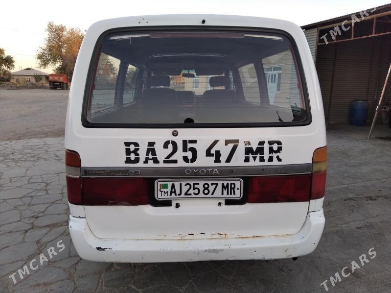 Toyota Hiace 1990 - 68 000 TMT - Sakarçäge - img 3