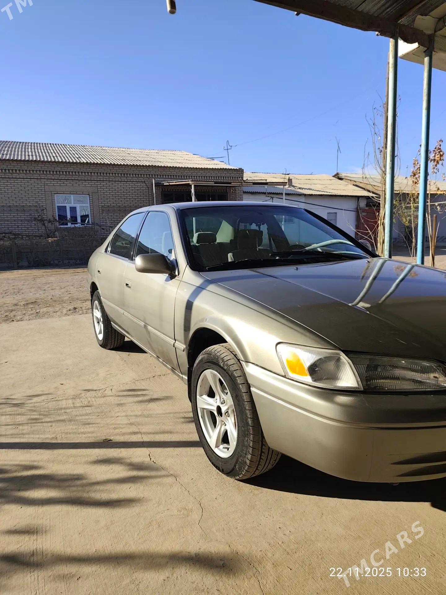 Toyota Camry 1998 - 116 000 TMT - Boldumsaz - img 3