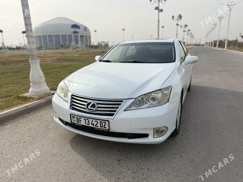 Toyota Camry 2011 - 240 000 TMT - Дашогуз - img 2