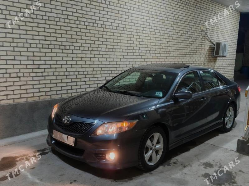Toyota Camry 2010 - 260 000 TMT - Теджен - img 5