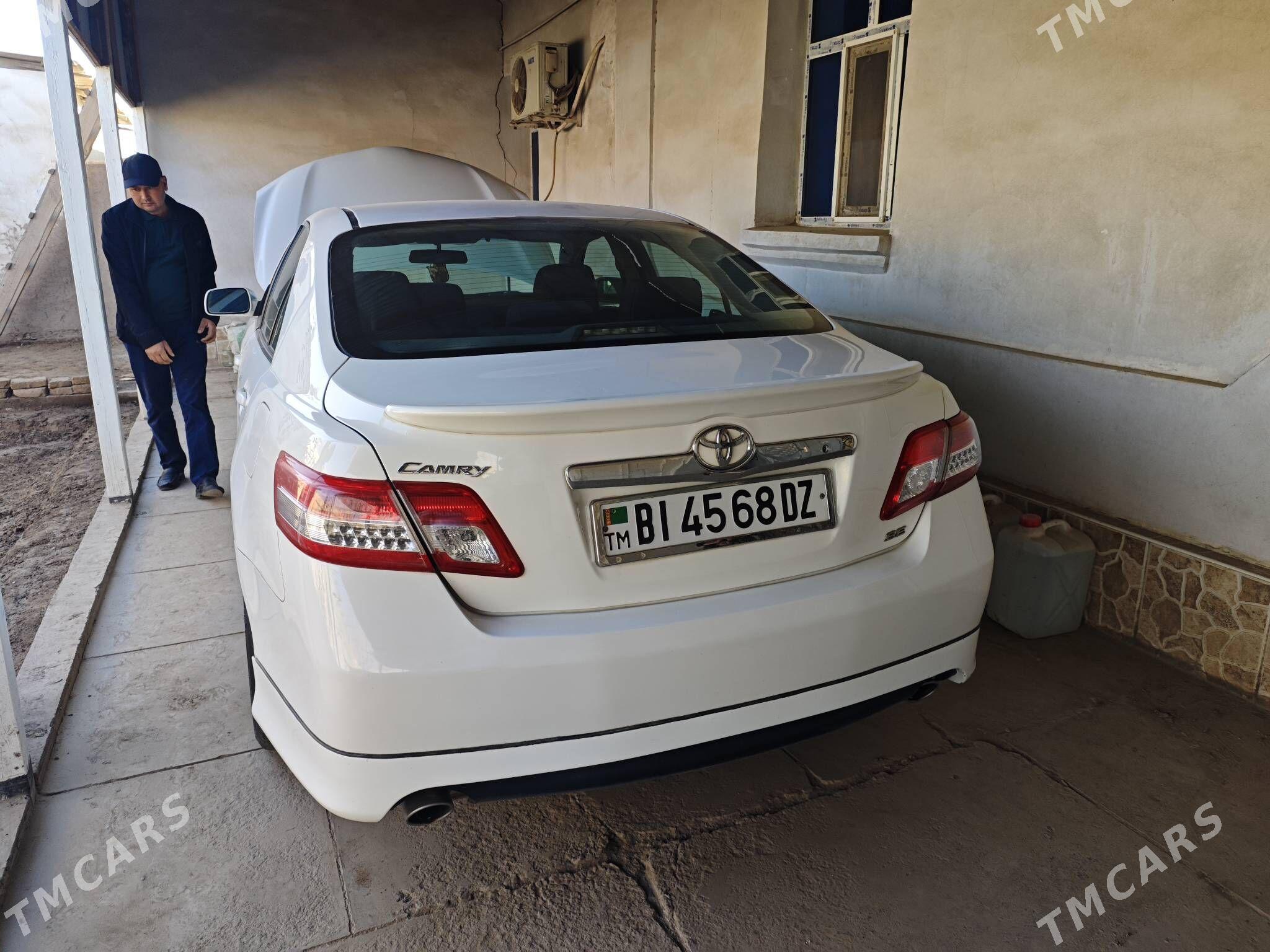 Toyota Camry 2008 - 200 000 TMT - Кёнеургенч - img 4