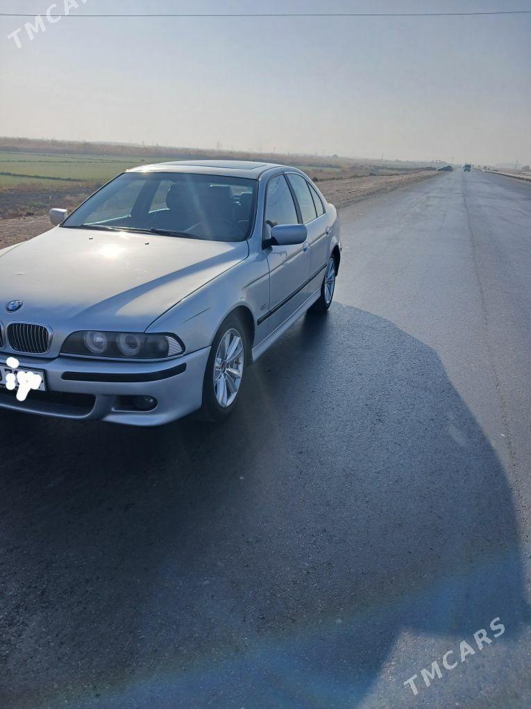 BMW 530 2003 - 120 000 TMT - Seýdi - img 3