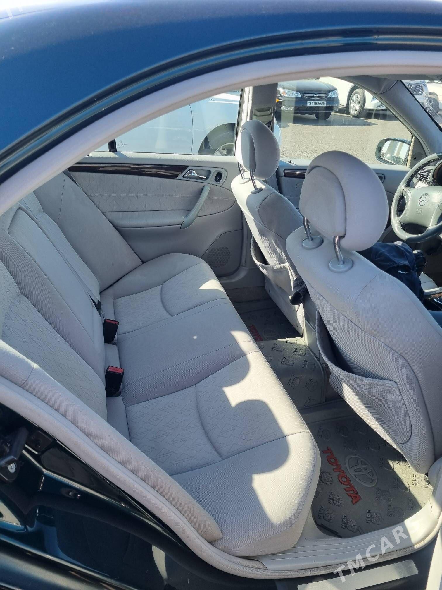 Mercedes-Benz C250 2004 - 100 000 TMT - Mary - img 6