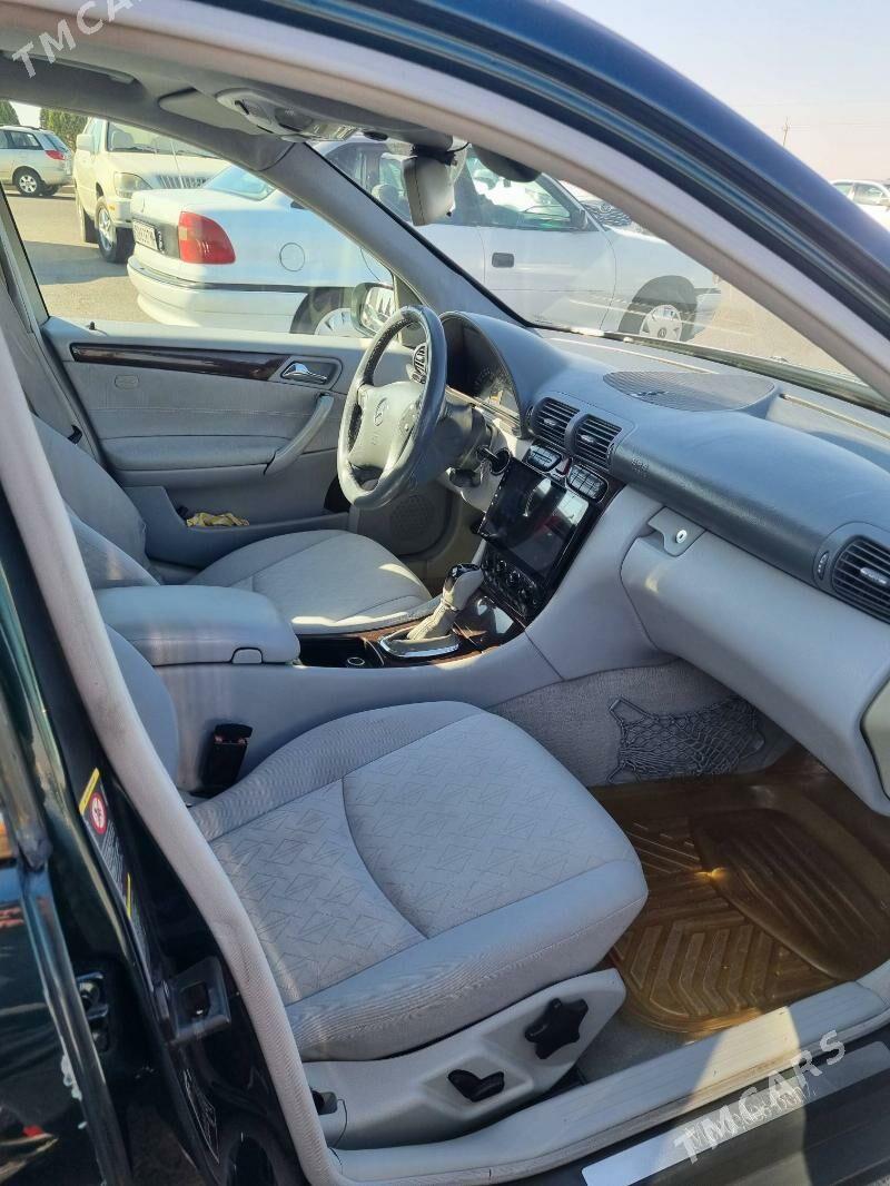 Mercedes-Benz C250 2004 - 100 000 TMT - Mary - img 5