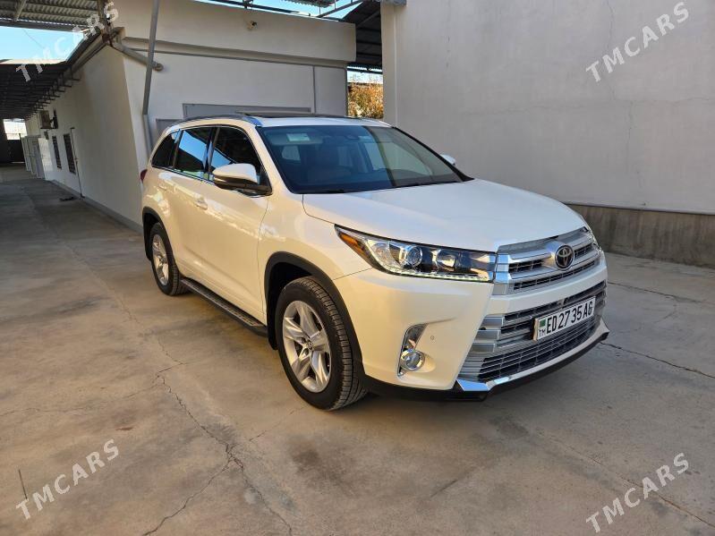 Toyota Highlander 2017 - 610 000 TMT - Gyzylarbat - img 2