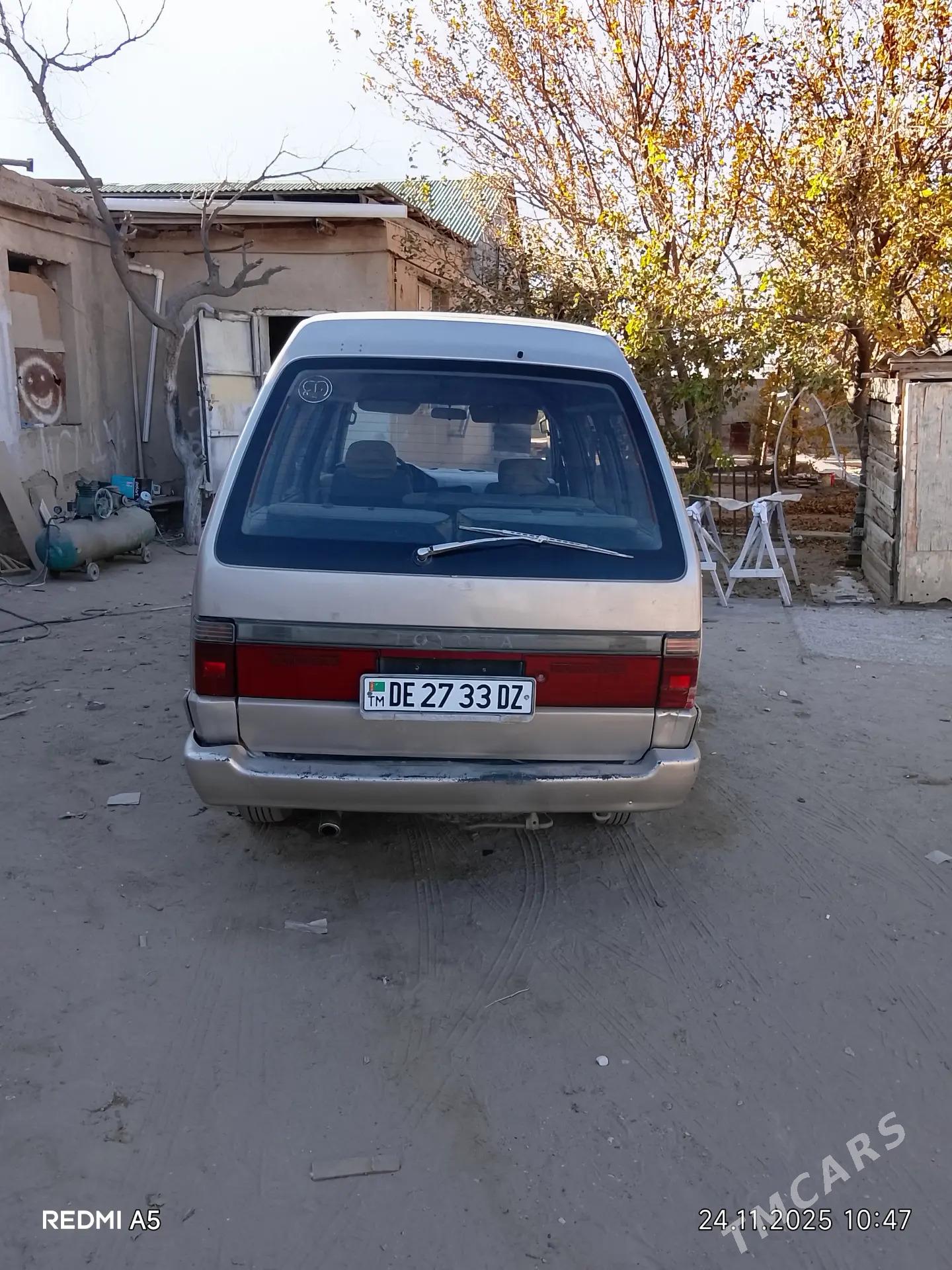 Toyota Town Ace 1990 - 20 000 TMT - Balkanabat - img 4