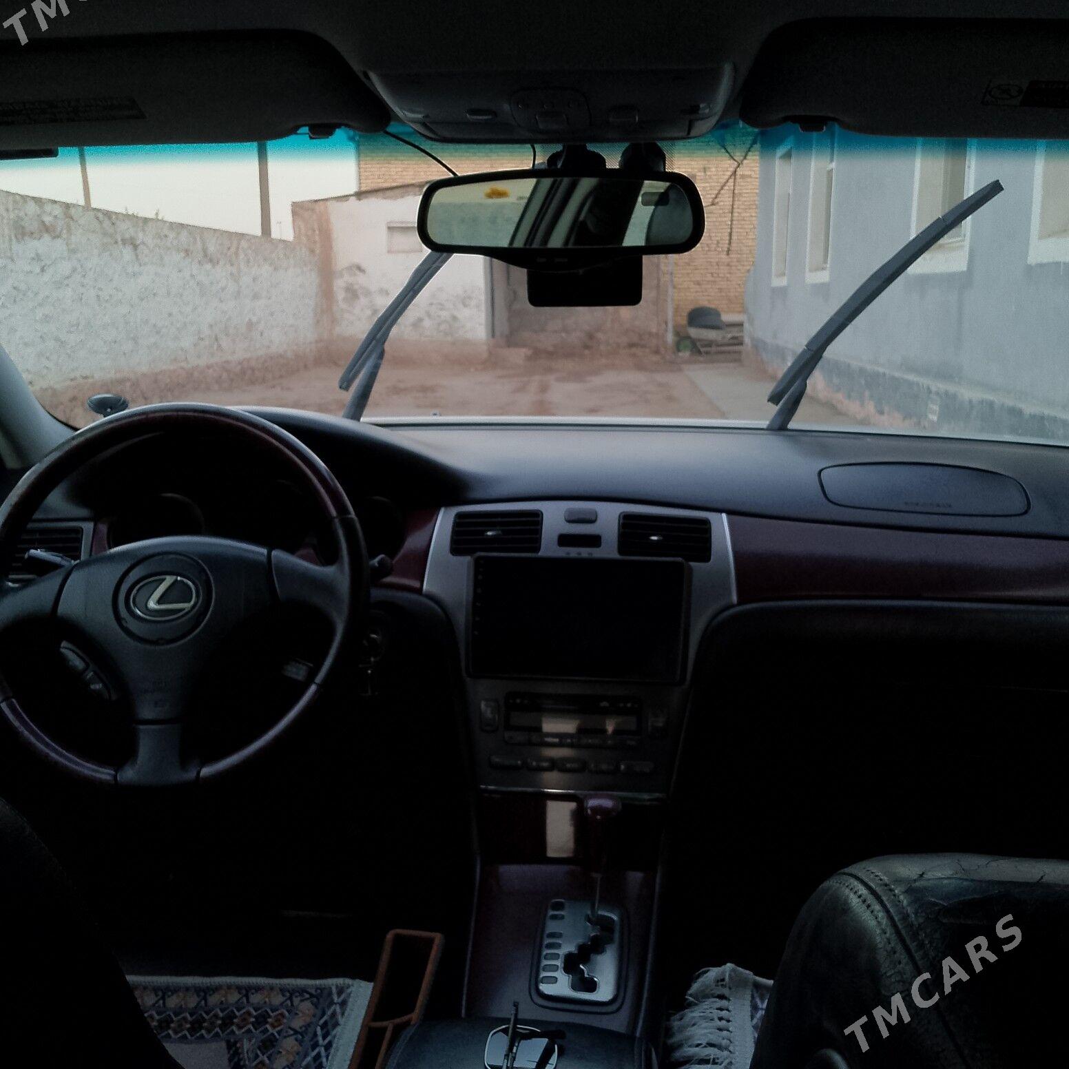 Lexus ES 300 2002 - 200 000 TMT - Kerki - img 5