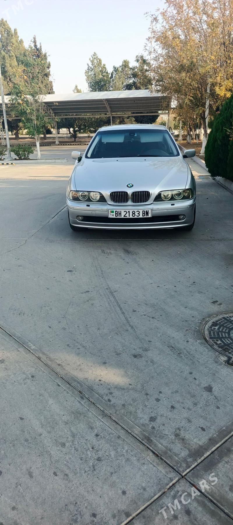 BMW E39 2001 - 135 000 TMT - Balkanabat - img 3