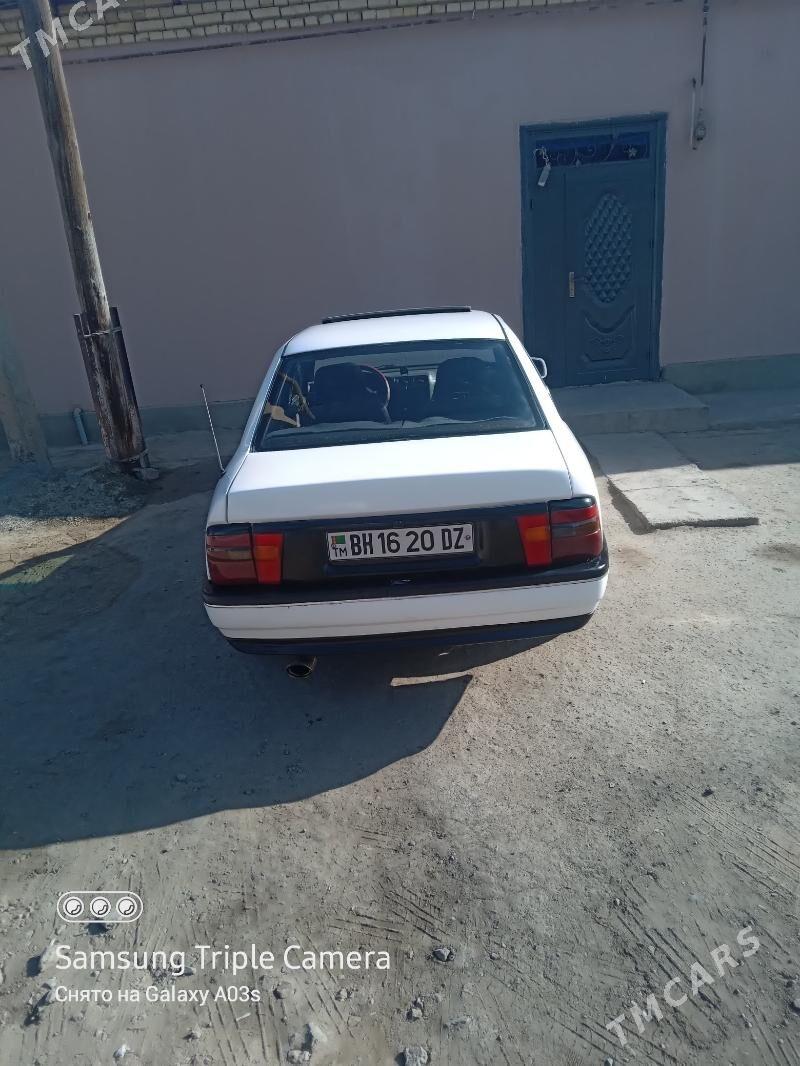 Opel Vectra 1993 - 30 000 TMT - Дашогуз - img 3